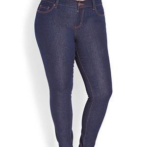 Forever 21 Plus Size Skinny Jeans NWT